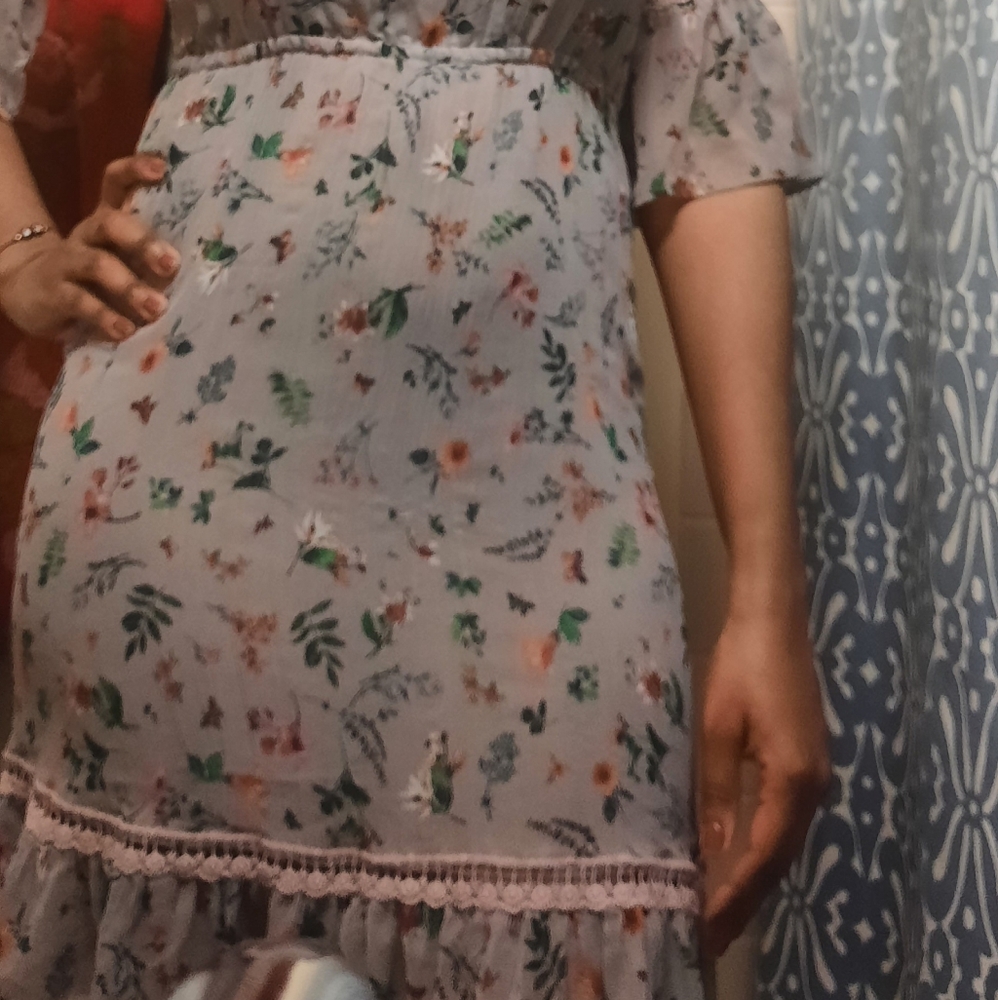 Grey floral ruffled collar dress - Picture 2 of 6